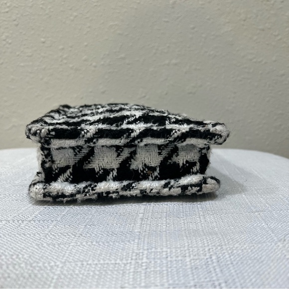 DKNY Magnolia Houndstooth Mini Tote Bag in Black and White.  Small Purse. - Picture 5 of 6